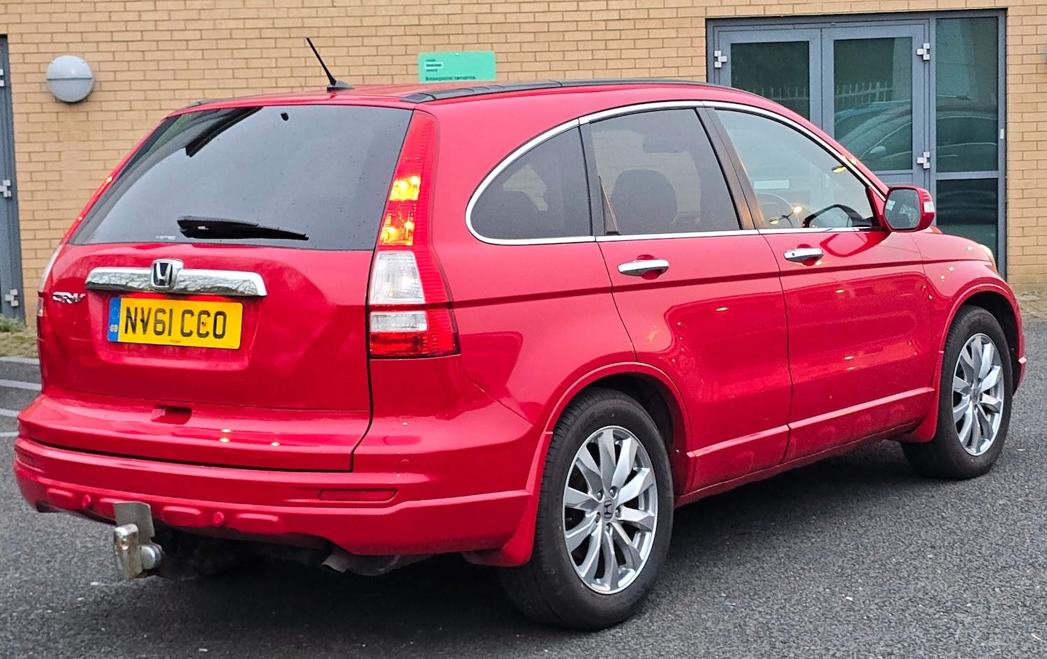 Used Honda CR-V 2011 for sale - 77981920: Photo 3