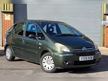 2006 (06) - 1.6 HDi Desire 5dr