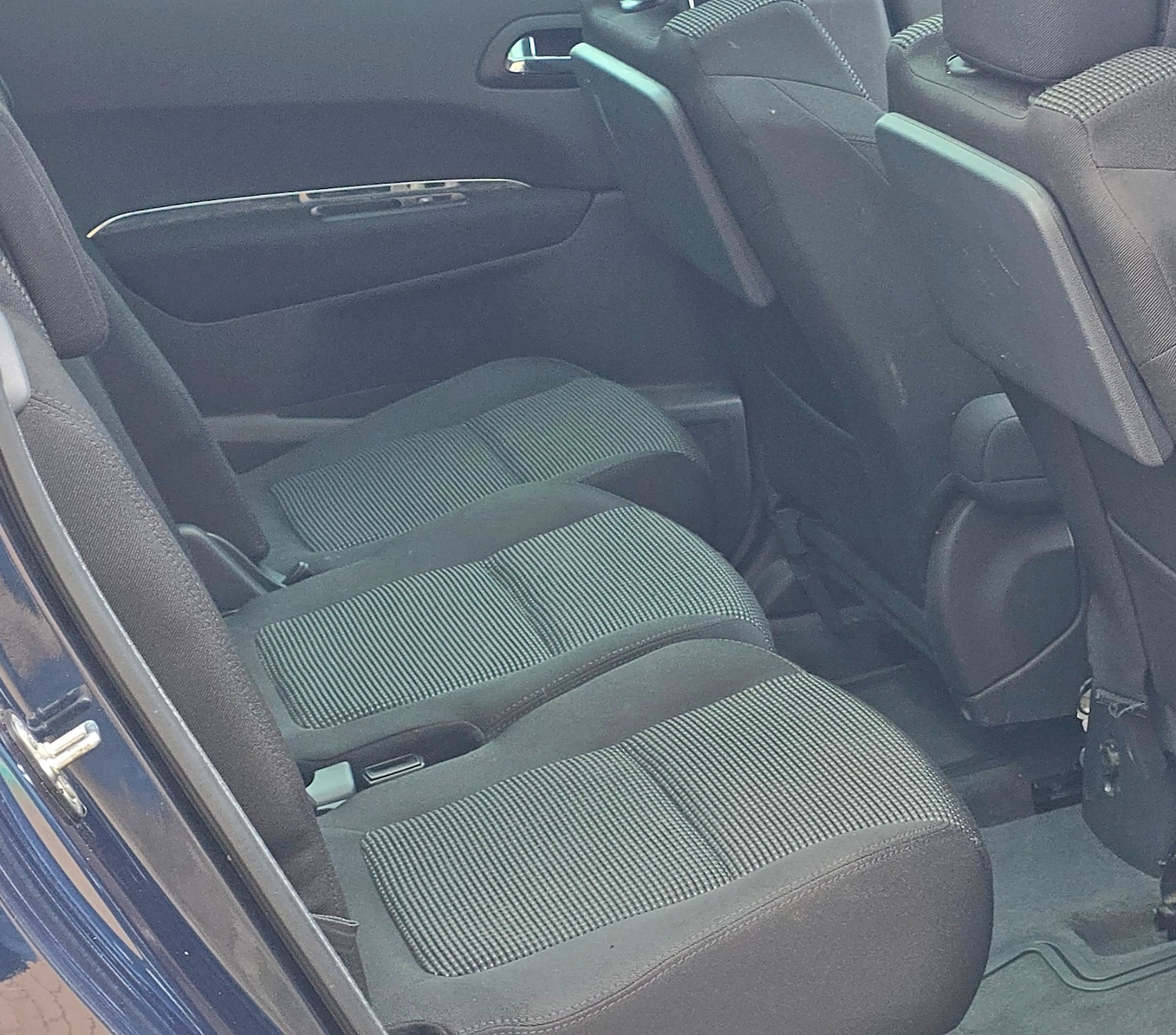 Used Peugeot 5008 2010 for sale - 78055174: Photo 12