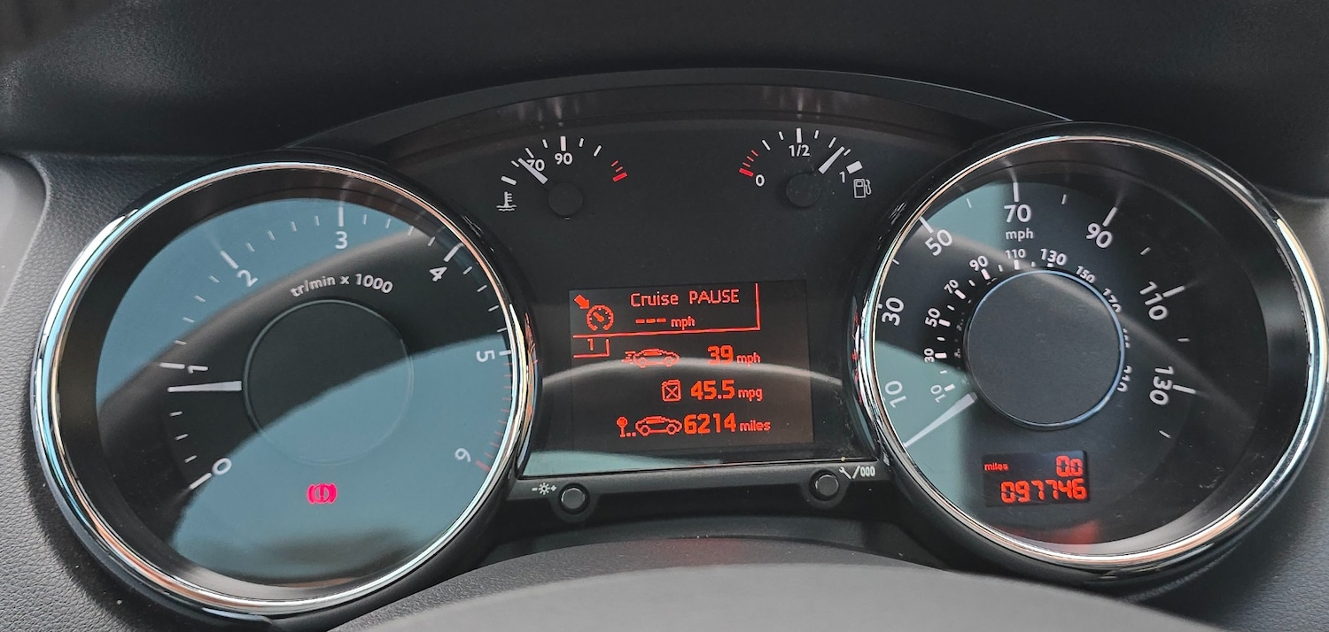 Used Peugeot 5008 2010 for sale - 78055174: Photo 25