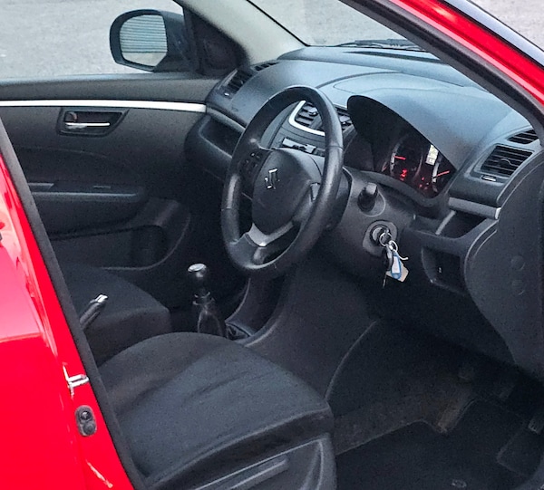 Used Suzuki Swift 2012 for sale - 76011872: Photo 9