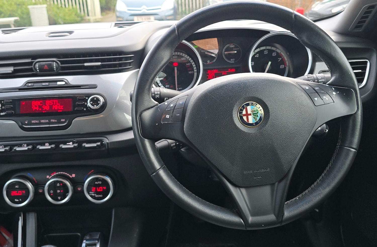 Used Alfa Romeo Giulietta 2011 for sale - 77540576: Photo 10