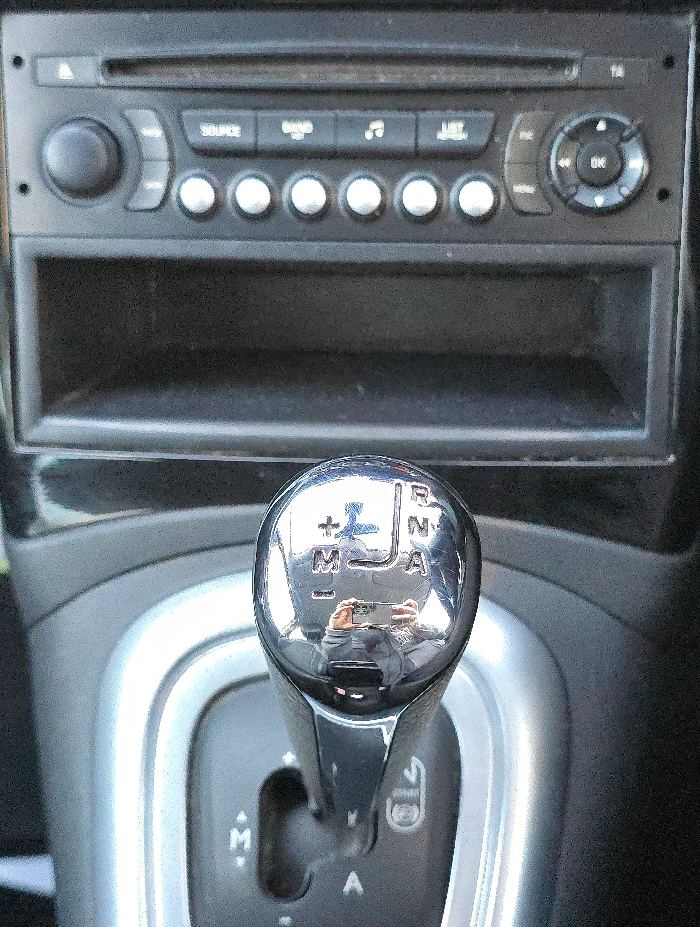 Used Citroen C3 Picasso 2012 for sale - 76758063: Photo 18