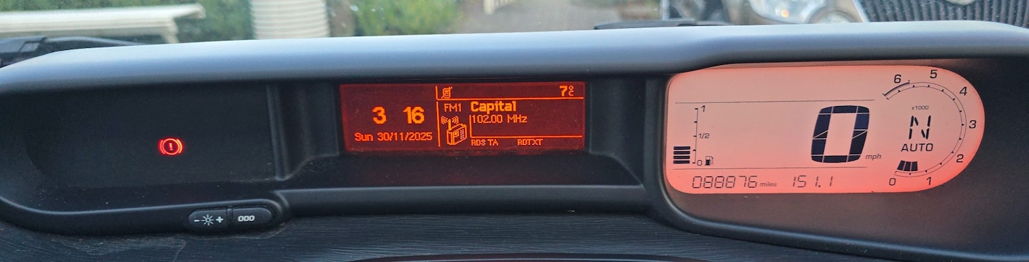 Used Citroen C3 Picasso 2012 for sale - 76758063: Photo 19