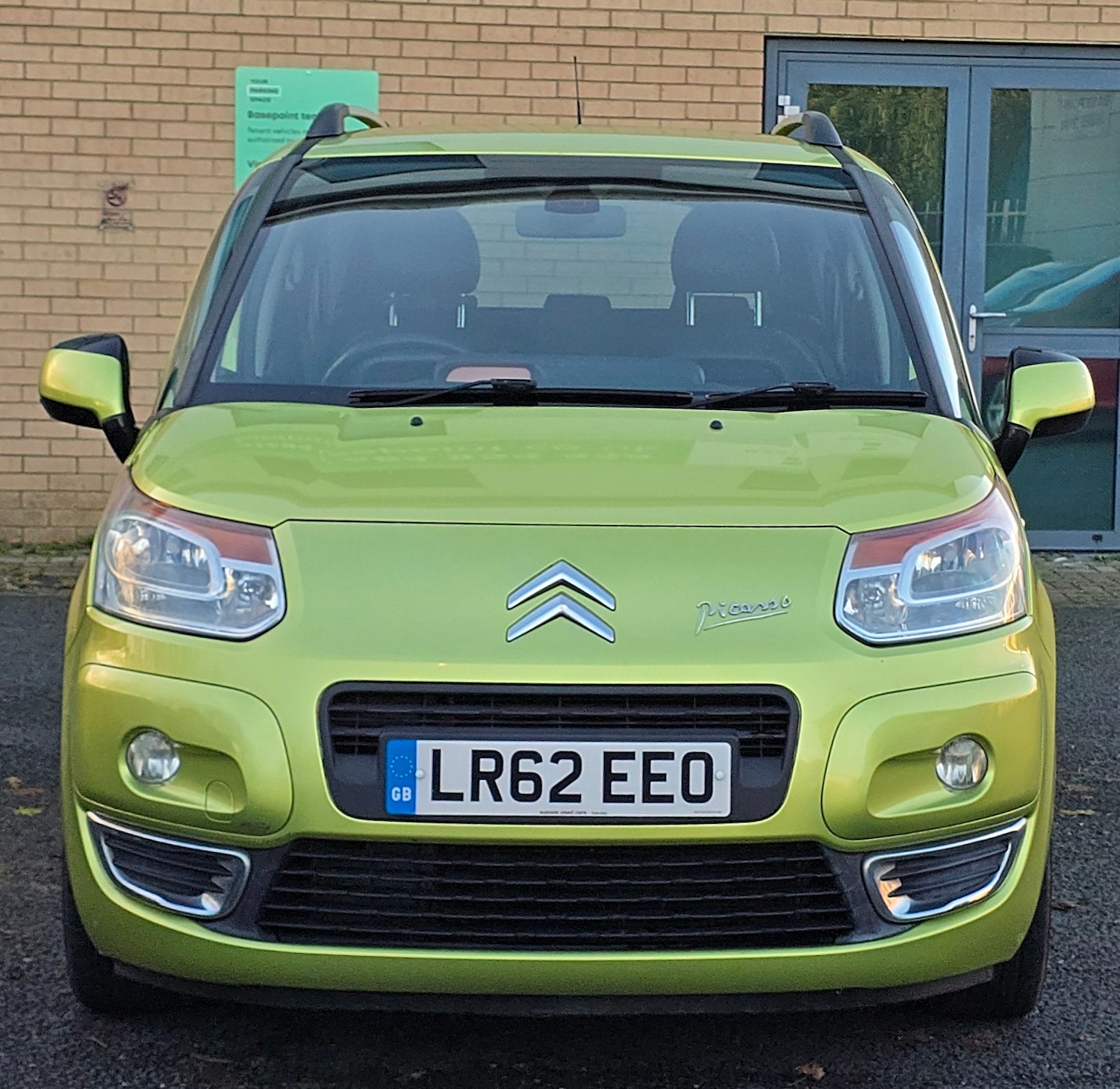 Used Citroen C3 Picasso 2012 for sale - 76758063: Photo 7