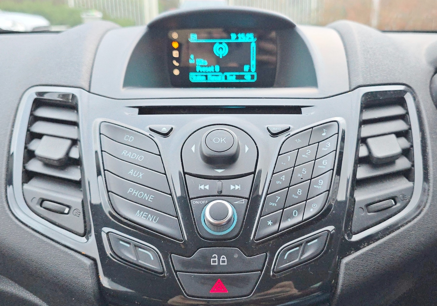 Used Ford Fiesta 2014 for sale - 77019942: Photo 14