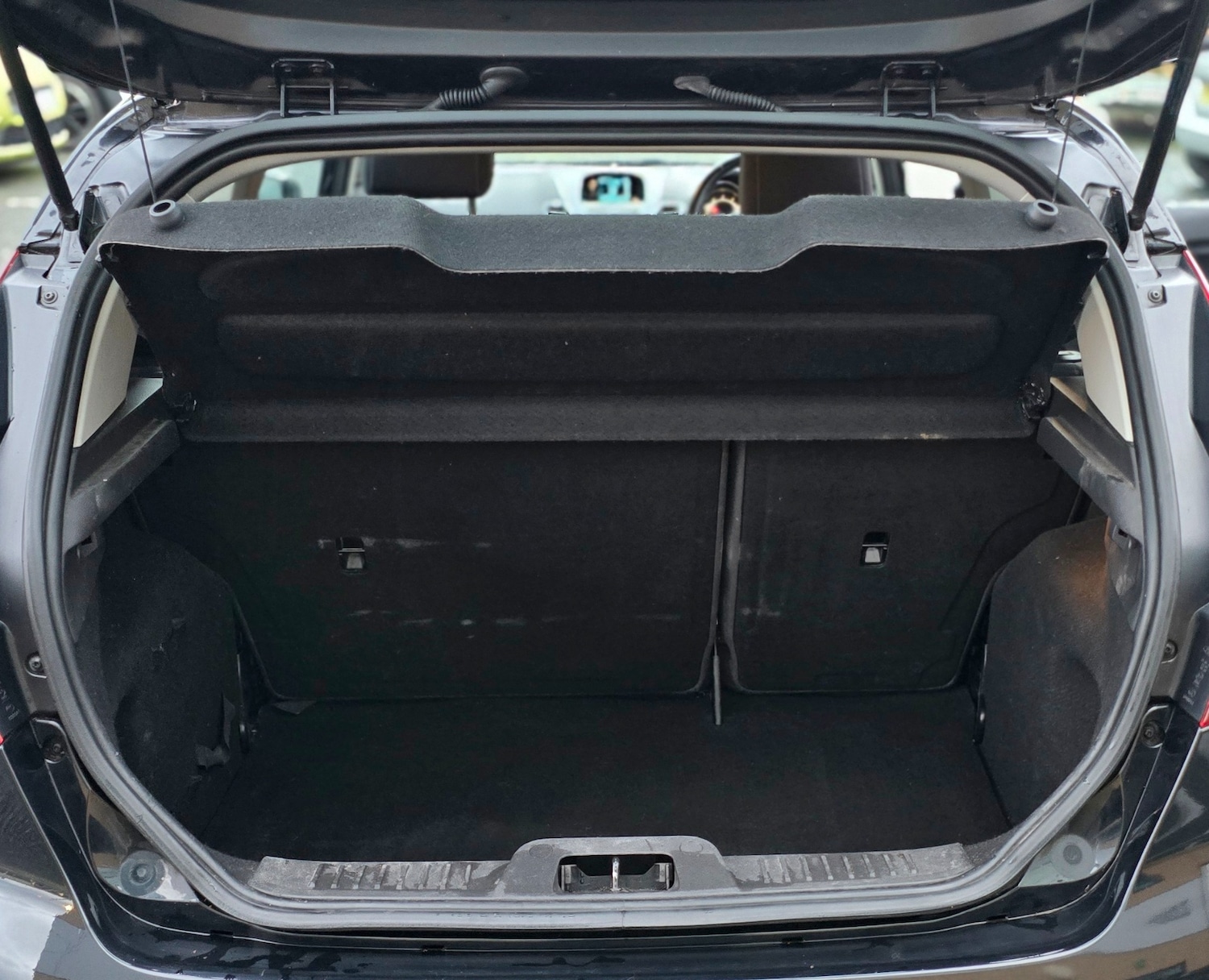 Used Ford Fiesta 2014 for sale - 77019942: Photo 17