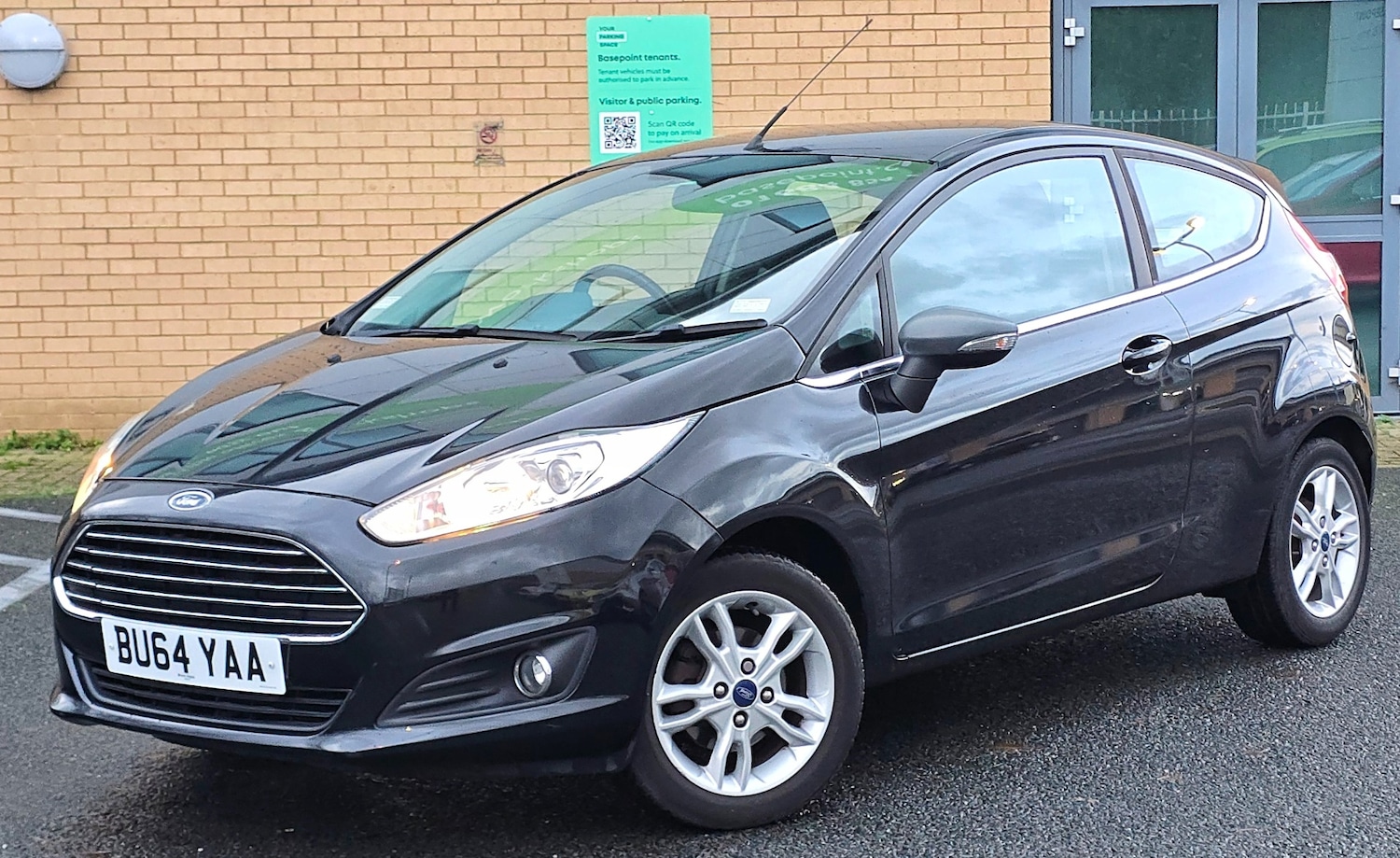Used Ford Fiesta 2014 for sale - 77019942: Photo 2