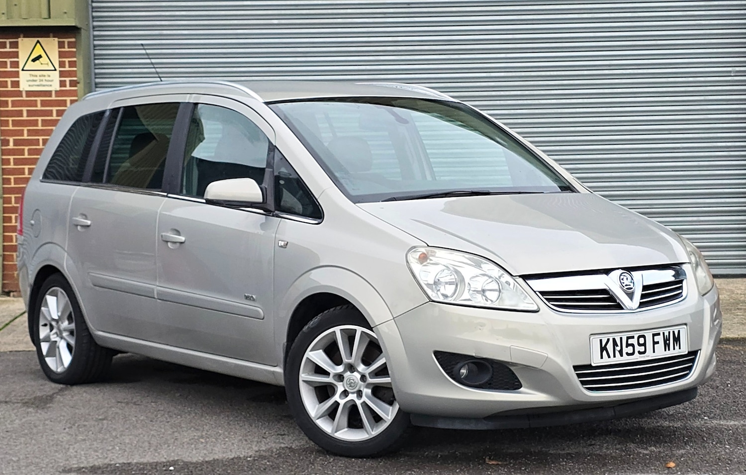 Used Vauxhall Zafira 2009 for sale - 76525942: Photo 1