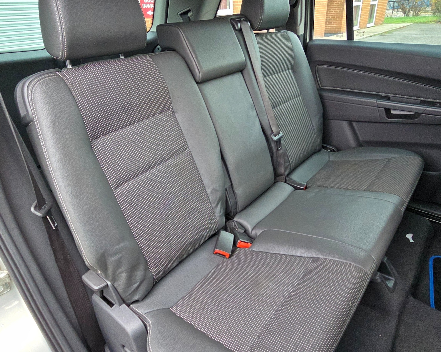 Used Vauxhall Zafira 2009 for sale - 76525942: Photo 14