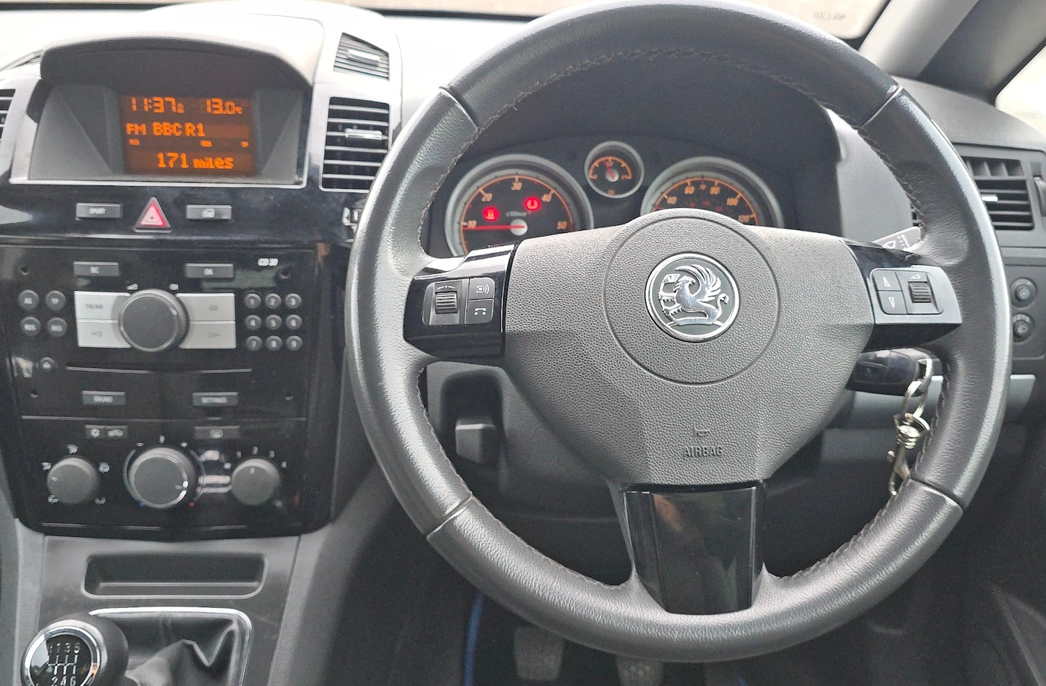 Used Vauxhall Zafira 2009 for sale - 76525942: Photo 16