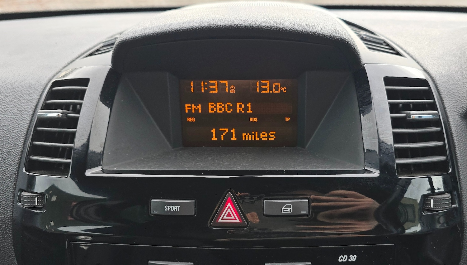 Used Vauxhall Zafira 2009 for sale - 76525942: Photo 17