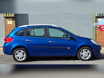 Used Renault Clio 2009 for sale - 75748432: Photo