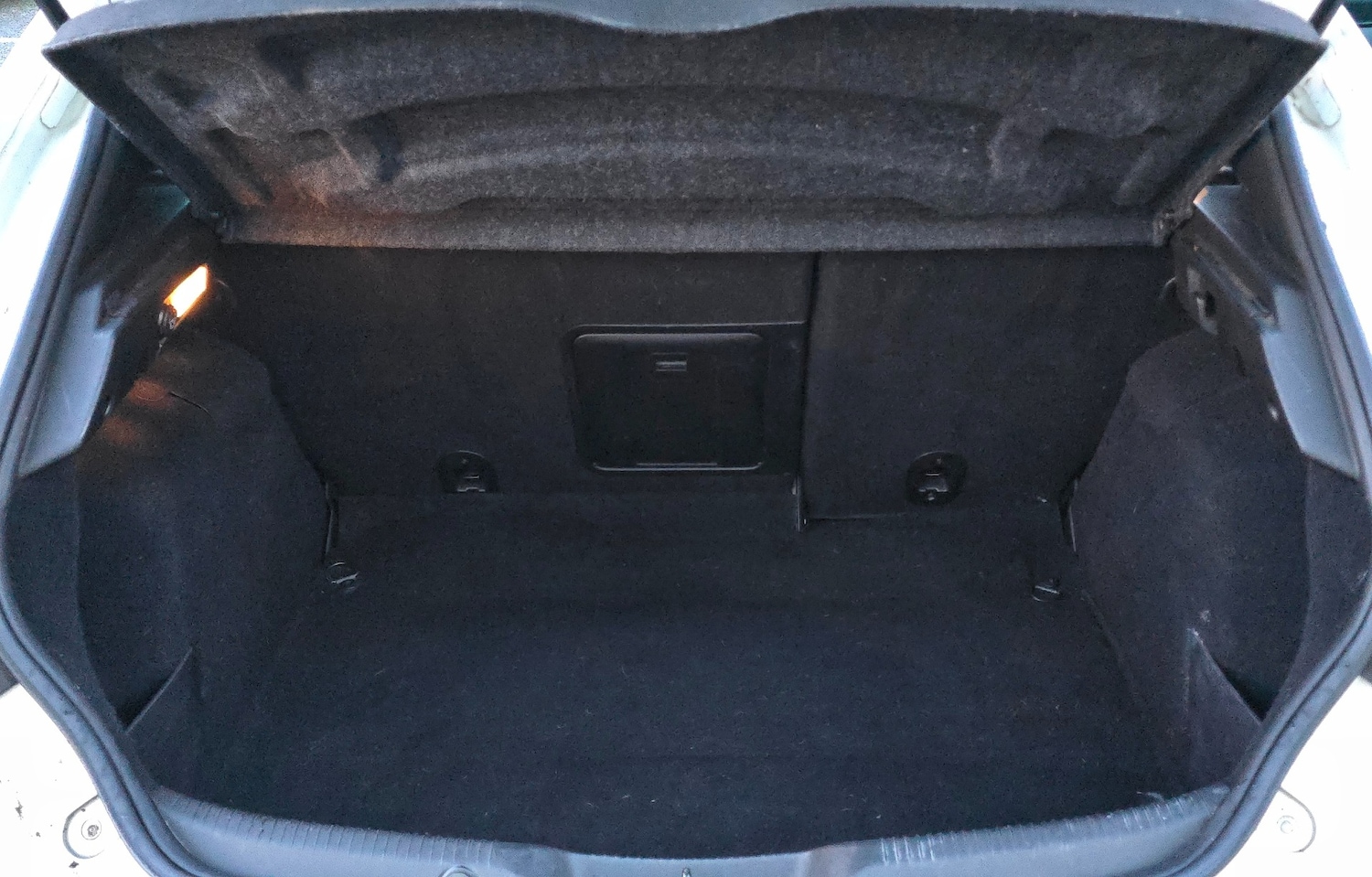 Used Alfa Romeo Giulietta 2011 for sale - 77228451: Photo 13