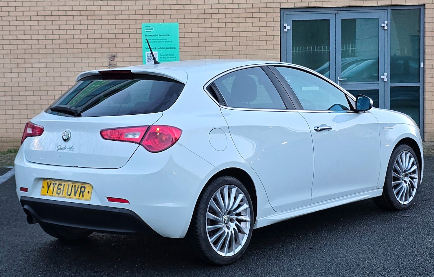 Used Alfa Romeo Giulietta 2011 for sale - 77228451: Photo 4