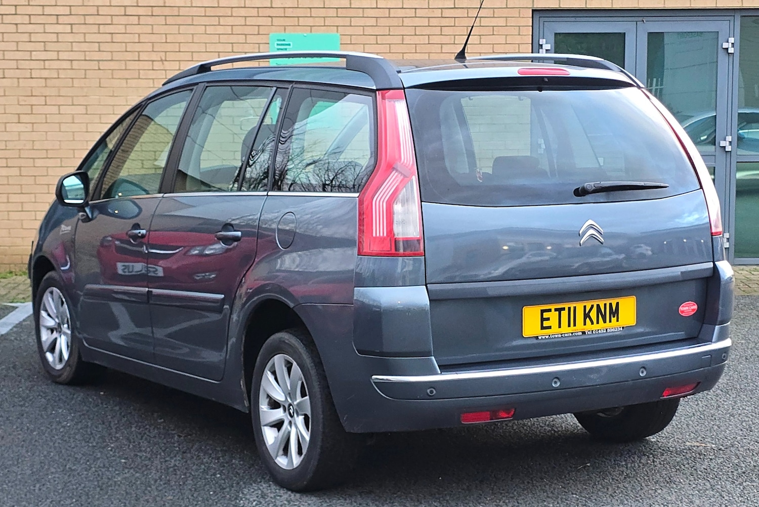 Used Citroen Grand C4 Picasso 2011 for sale - 77572496: Photo 4