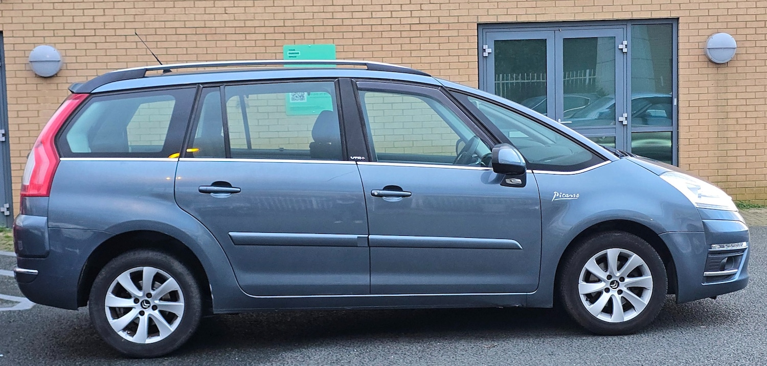 Used Citroen Grand C4 Picasso 2011 for sale - 77572496: Photo 5