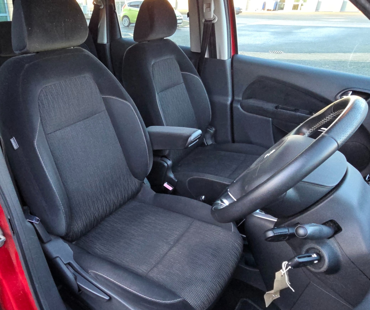 Used Citroen C3 Picasso 2011 for sale - 77235939: Photo 11