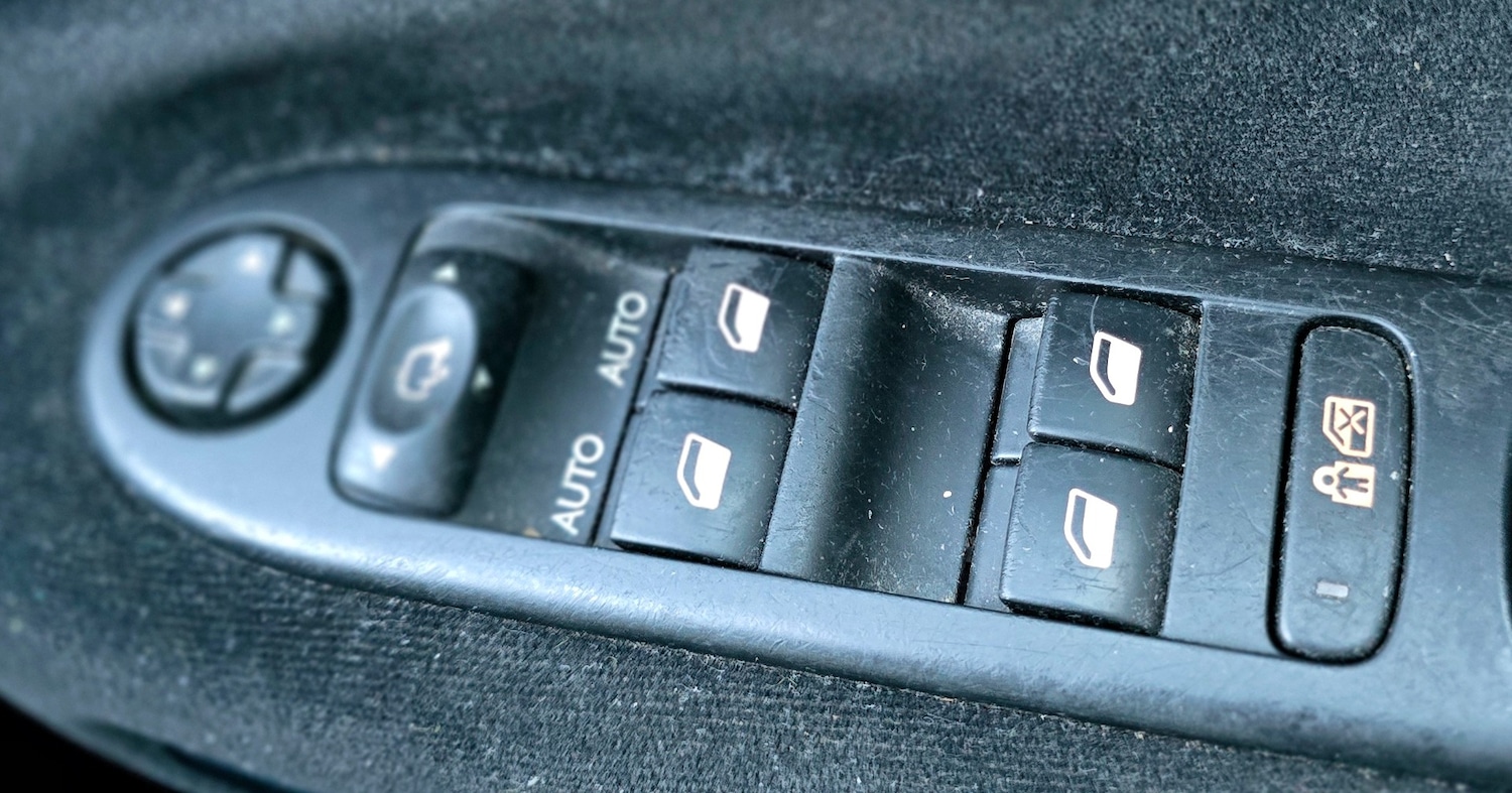 Used Citroen C3 Picasso 2011 for sale - 77235939: Photo 24