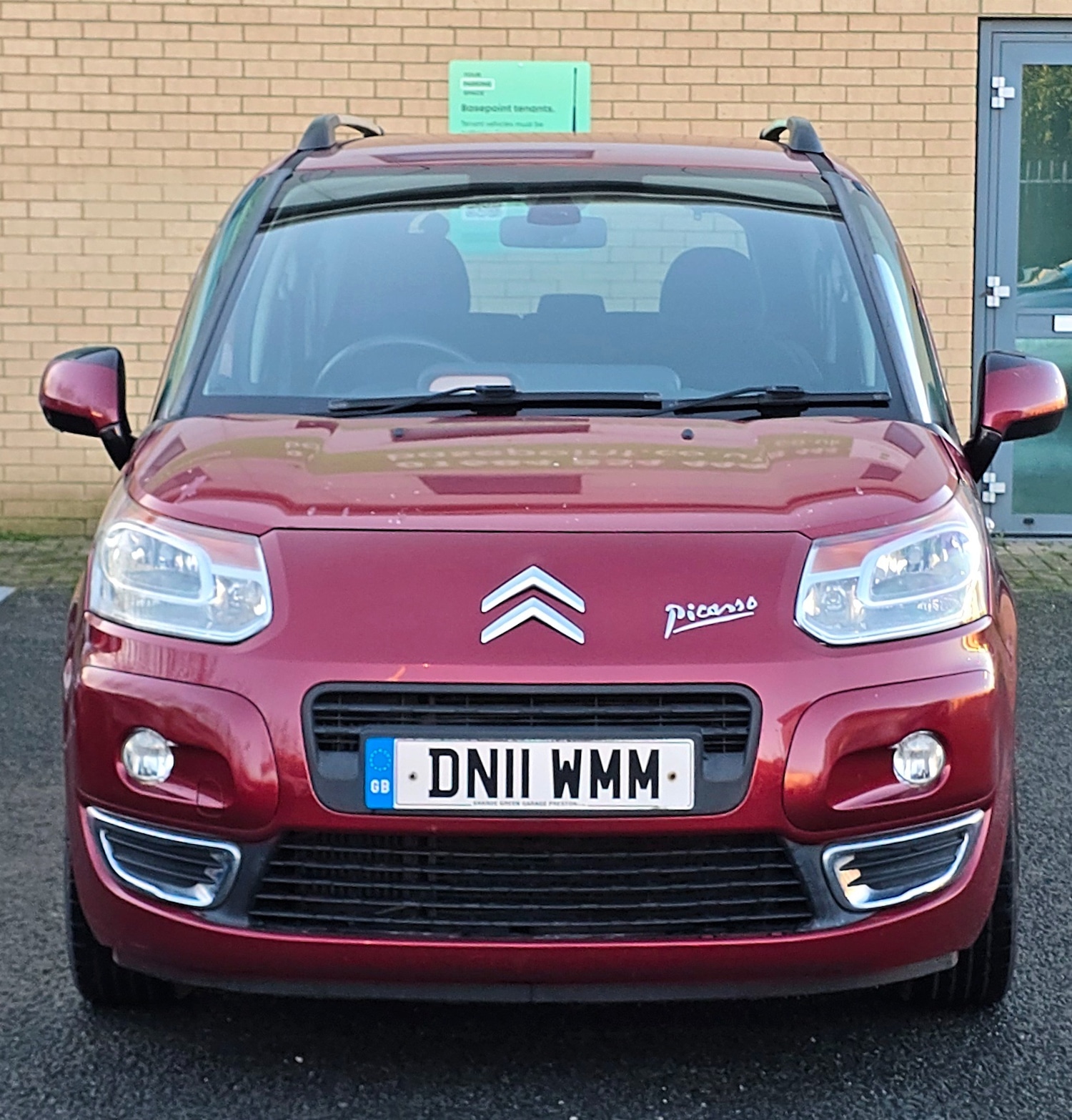 Used Citroen C3 Picasso 2011 for sale - 77235939: Photo 7