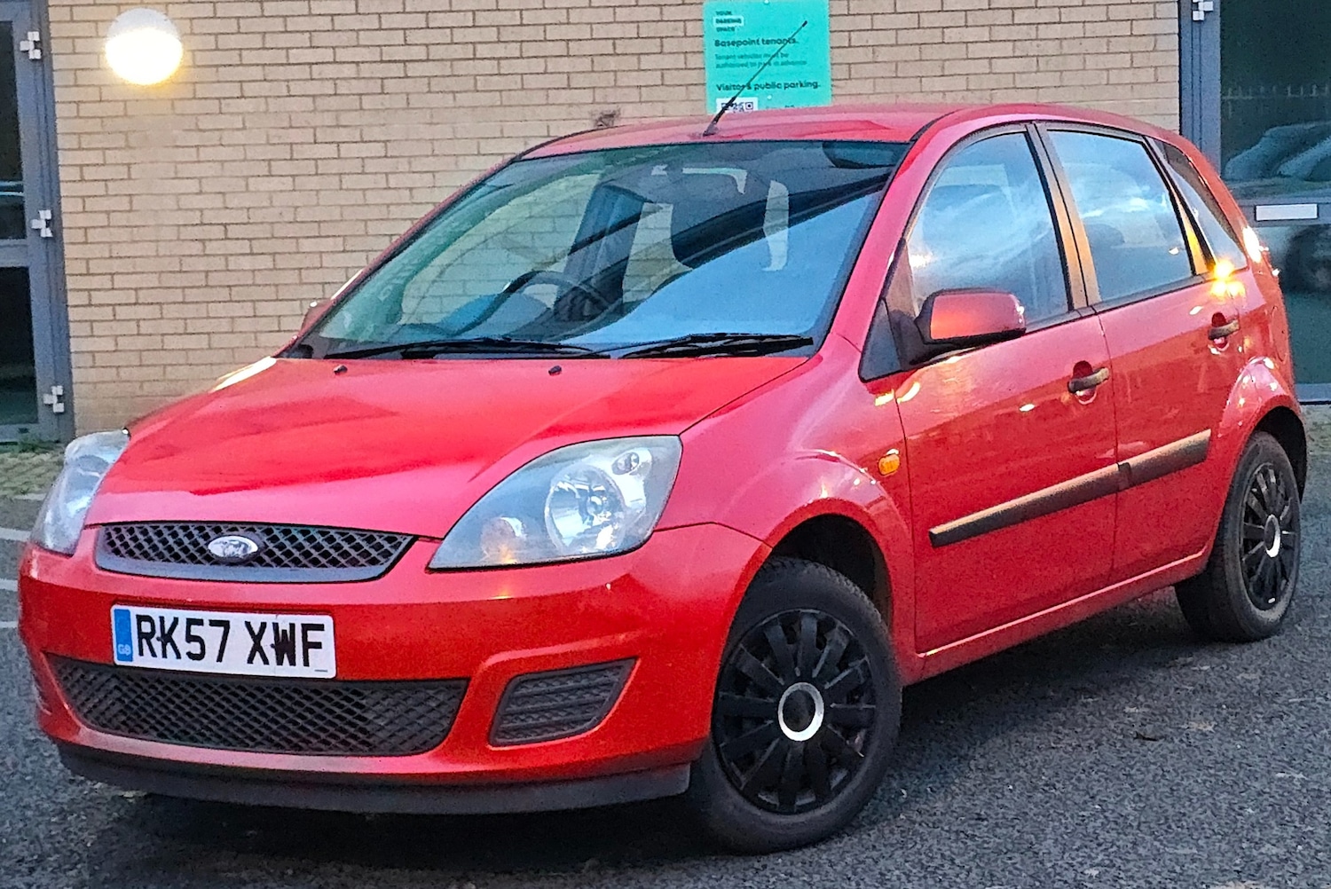 Used Ford Fiesta 2007 for sale - 76941884: Photo 2