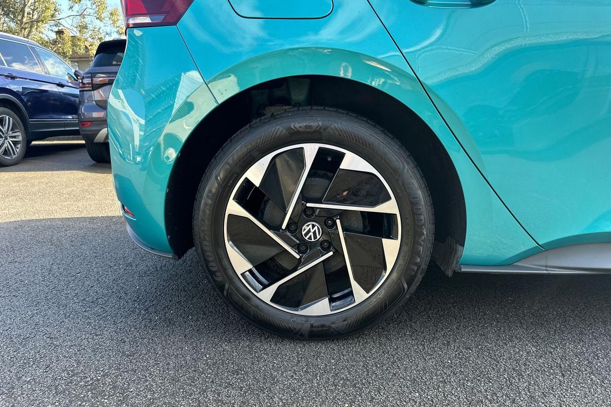 Used Volkswagen ID.3 2022 for sale - 77542245: Photo 5