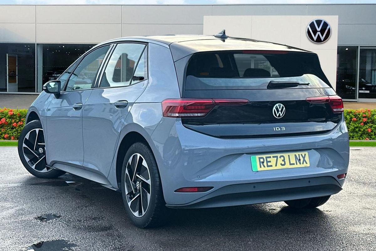 Used Volkswagen ID.3 2023 for sale - 77542236: Photo 3