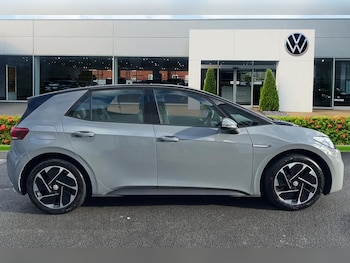 Used Volkswagen ID.3 2021 for sale - 77542199: Photo