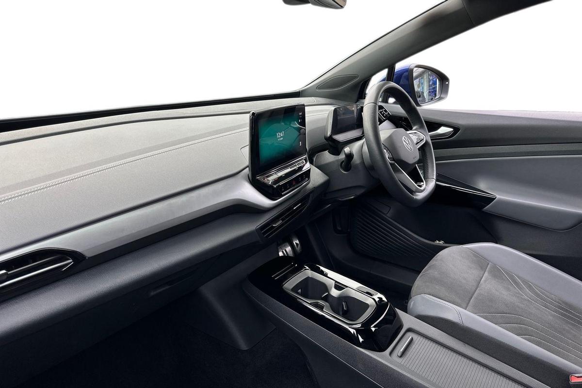 Used Volkswagen ID.4 2023 for sale - 76675968: Photo 2