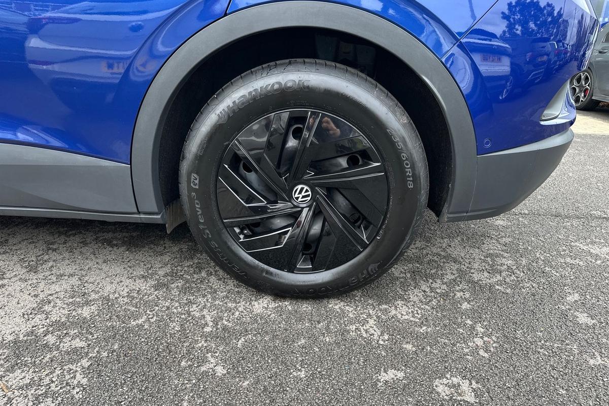 Used Volkswagen ID.4 2023 for sale - 76675968: Photo 5