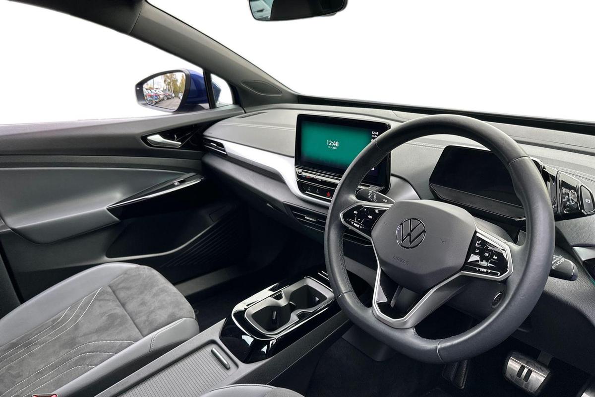 Used Volkswagen ID.4 2023 for sale - 76675968: Photo 6