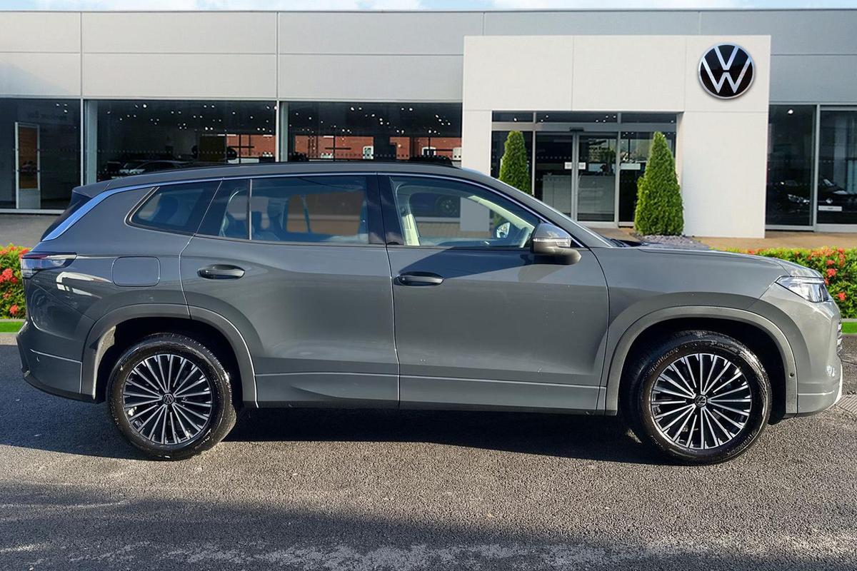 Used Volkswagen Touran 2025 for sale - 76876155: Photo 4