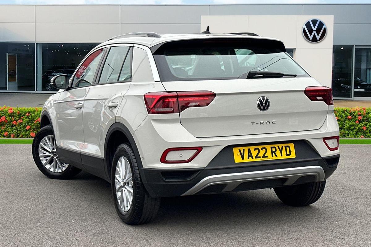Used Volkswagen T-Roc 2022 for sale - 76674010: Photo 3