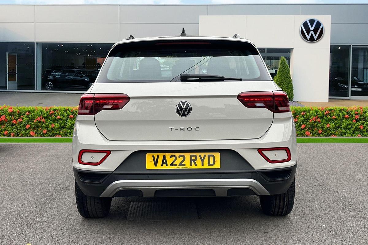 Used Volkswagen T-Roc 2022 for sale - 76674010: Photo 7