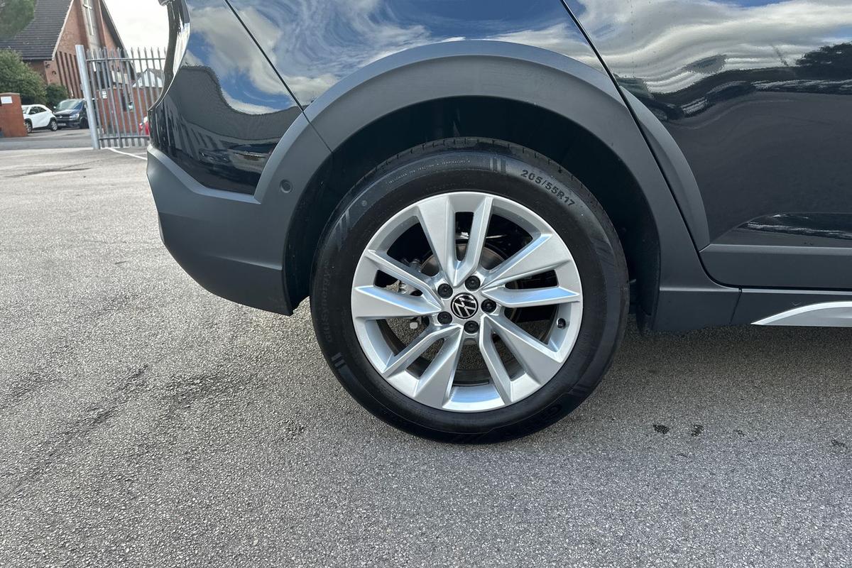 Used Volkswagen Taigo 2025 for sale - 76679885: Photo 5