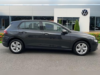 Used Volkswagen Golf 2023 for sale - 76675554: Photo