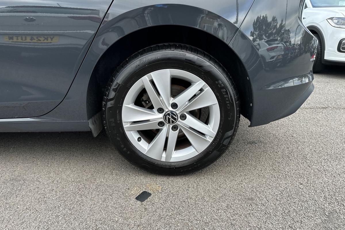 Used Volkswagen Golf 2023 for sale - 76675554: Photo 5