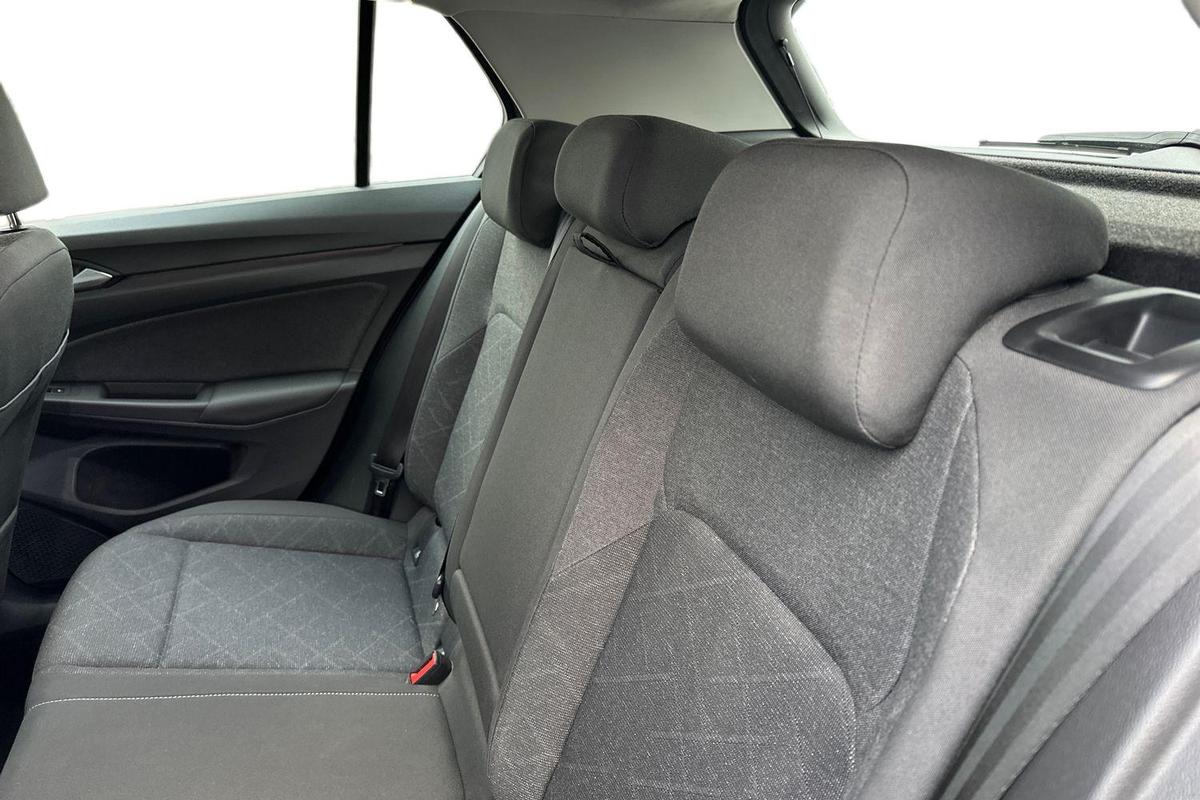 Used Volkswagen Golf 2023 for sale - 76675554: Photo 9