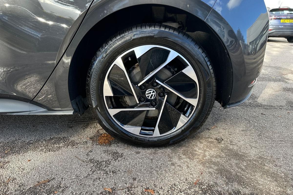 Used Volkswagen ID.3 2021 for sale - 76681314: Photo 5