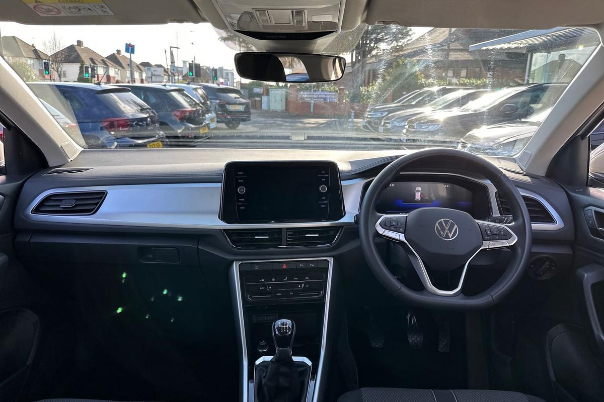 Used Volkswagen T-Roc 2022 for sale - 76674604: Photo 10