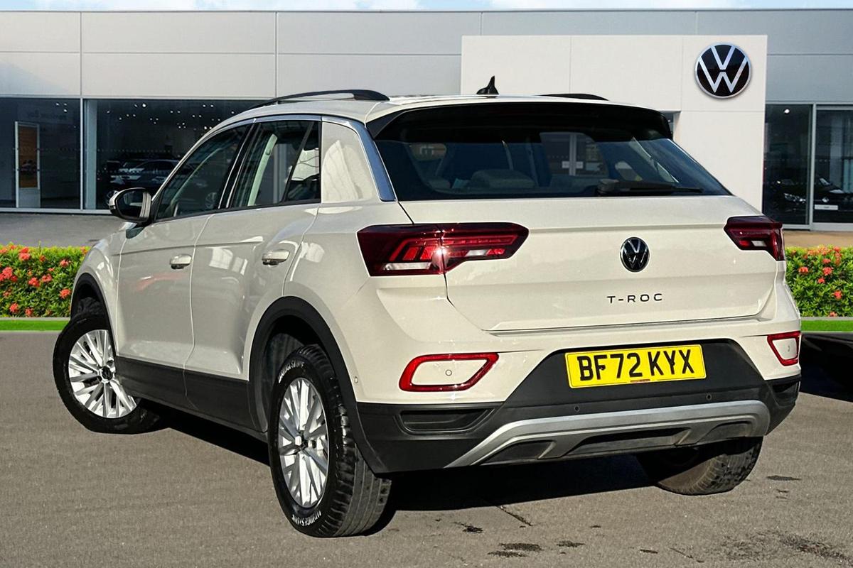 Used Volkswagen T-Roc 2022 for sale - 76674604: Photo 3