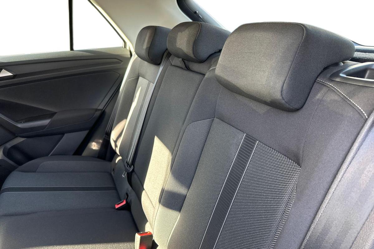 Used Volkswagen T-Roc 2022 for sale - 76674604: Photo 9