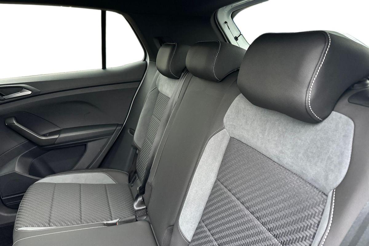 Used Volkswagen T-Cross 2022 for sale - 76675325: Photo 9