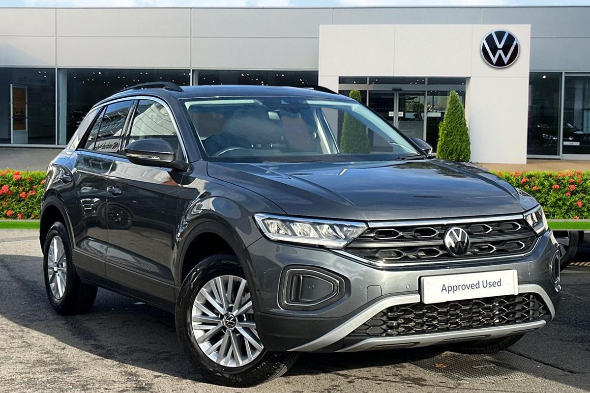 Used Volkswagen T-Roc 2022 for sale - 76674205: Photo 1