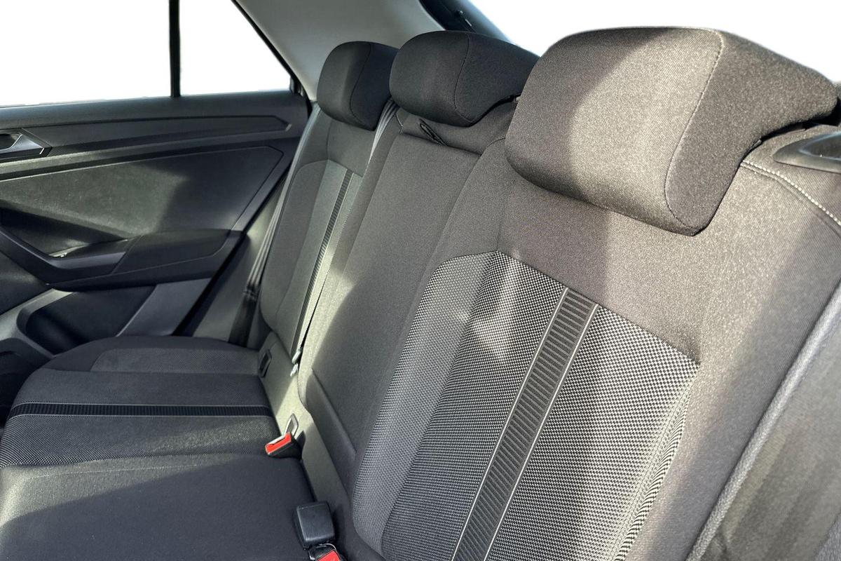 Used Volkswagen T-Roc 2022 for sale - 76674205: Photo 9