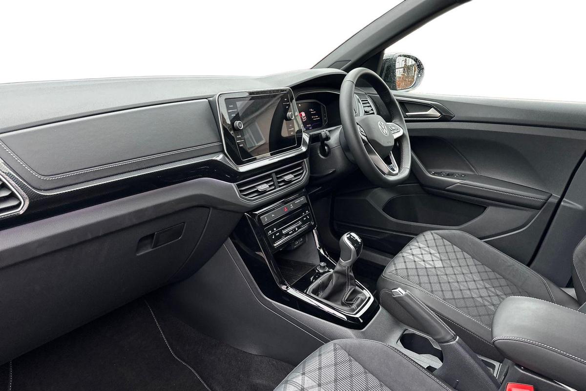 Used Volkswagen T-Cross 2025 for sale - 77809897: Photo 2