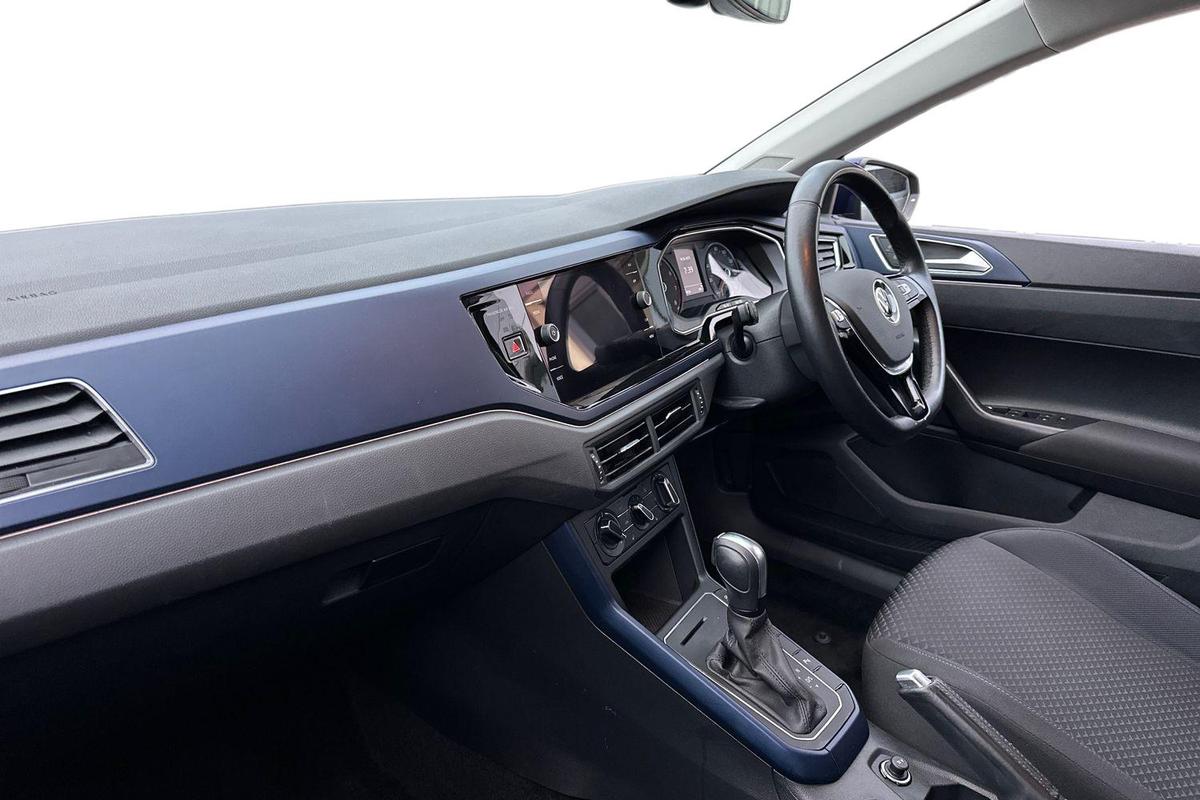 Used Volkswagen Polo 2021 for sale - 76680930: Photo 2