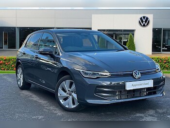 Used Volkswagen Golf 2025 for sale - 77542373: Photo