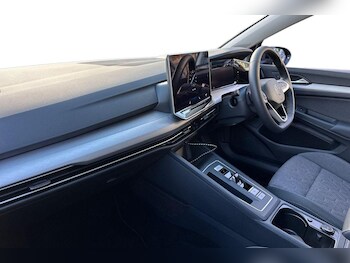 Used Volkswagen Golf 2025 for sale - 77542373: Photo