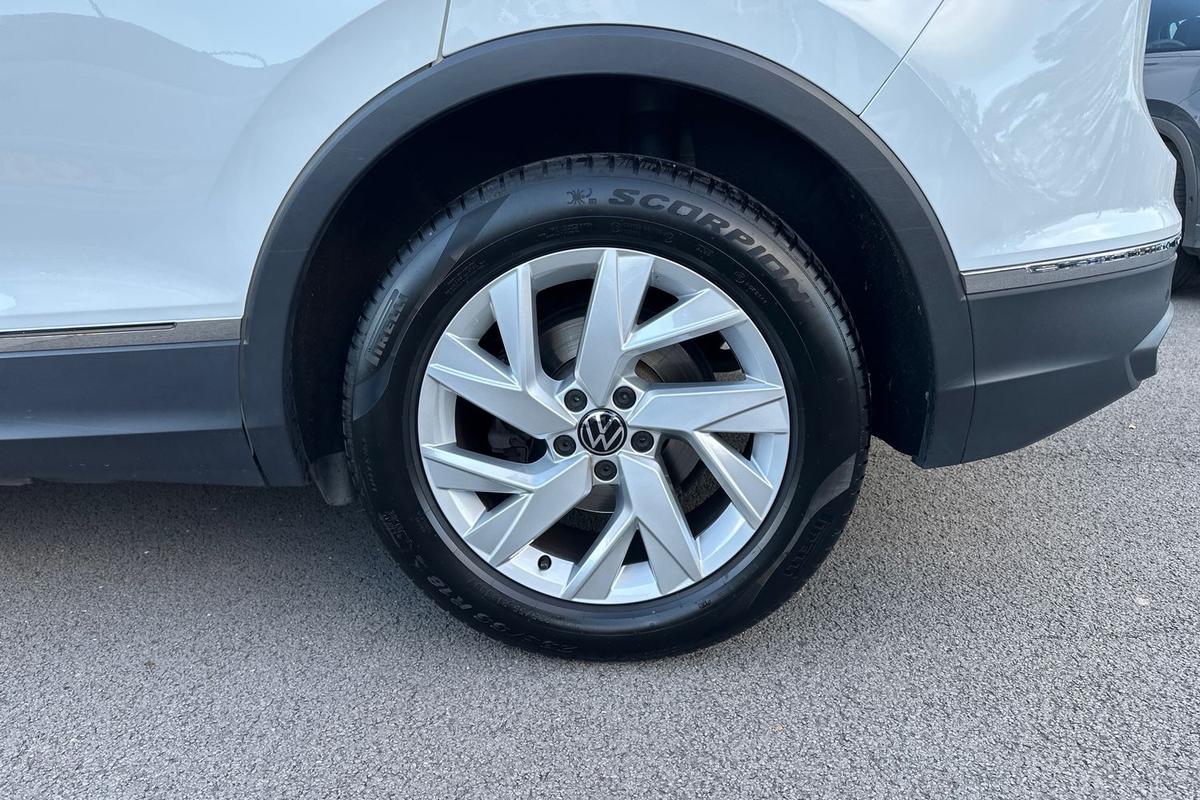 Used Volkswagen Tiguan 2024 for sale - 76678838: Photo 5